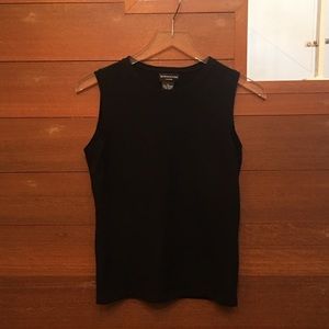 SUTTON STUDIO | BLACK CASHMERE SWEATER VEST